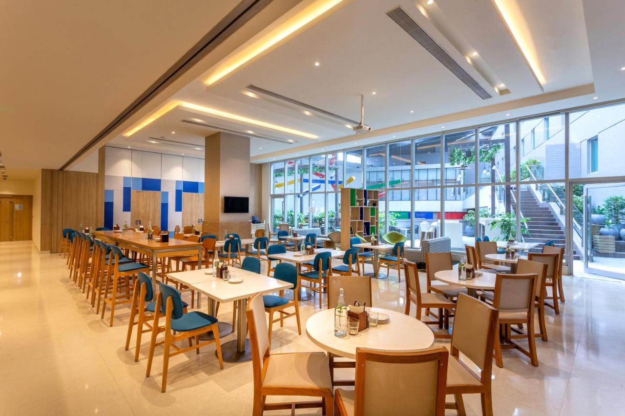 Holiday Inn Express & Suites Bengaluru Old Madras Road By Ihg Hoskote Екстериор снимка