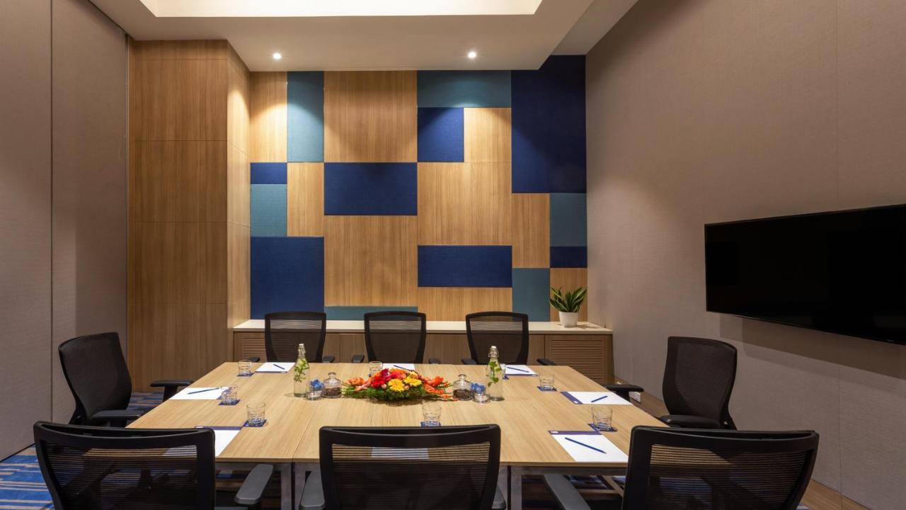 Holiday Inn Express & Suites Bengaluru Old Madras Road By Ihg Hoskote Екстериор снимка